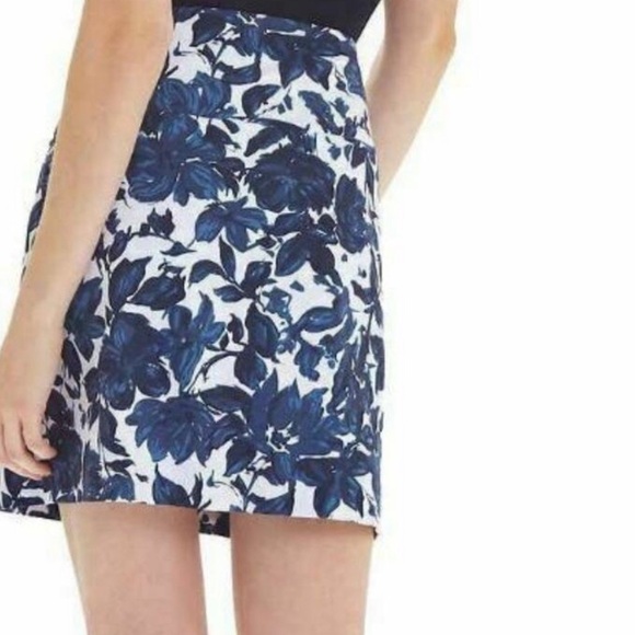 S.C. & CO. Women's Comfortable Stretch Double Wraparound Skort - Picture 3 of 12